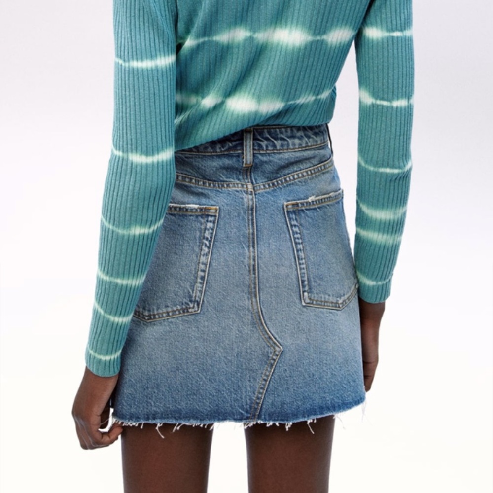 ZARA ZW The Crossed Mini Skirt - Picture 2 of 4